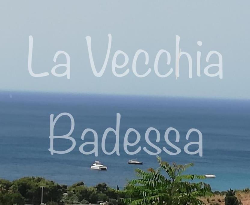 La Vecchia Badessa A Due Passi Dal Mare Apartment Macari Exterior photo