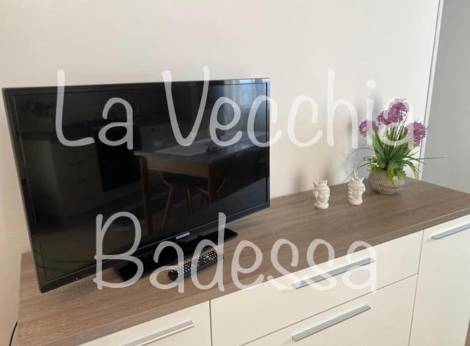 La Vecchia Badessa A Due Passi Dal Mare Apartment Macari Exterior photo